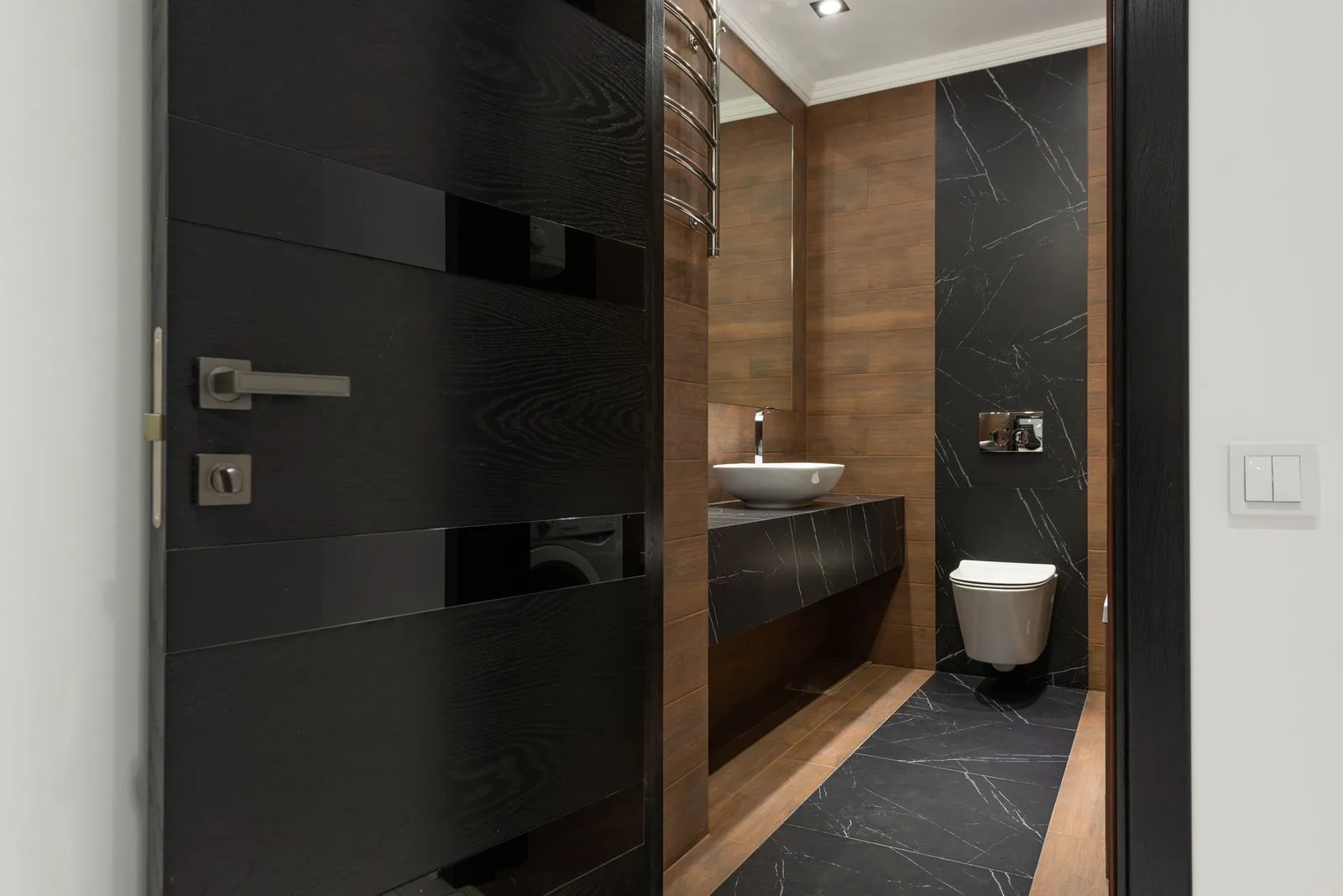 Luxury Restroom Trailer in Indianapolis, IN